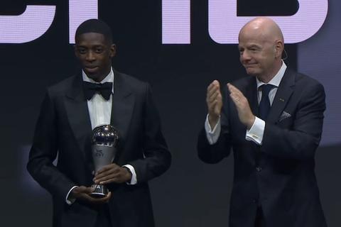 Demb&eacute;l&eacute; conquista su primer premio The Best 2025 de la FIFA