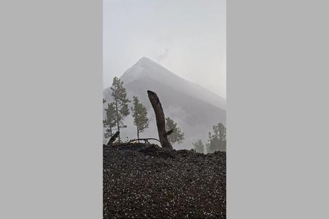 &iexcl;Con granizo! Volcanes de Fuego y Acatenango se cubren de blanco (video)