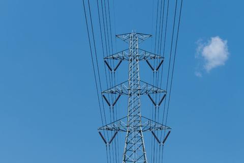 Anuncian suspensi&oacute;n de energ&iacute;a el&eacute;ctrica en algunas &aacute;reas de la ciudad capital