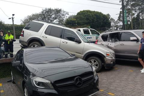 Carro se empotr&oacute; en ruta a Fraijanes 