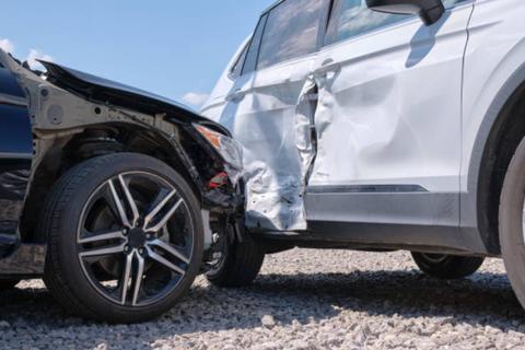 Accidente bloquea el paso en las cercan&iacute;as del puente Belice con direcci&oacute;n al norte