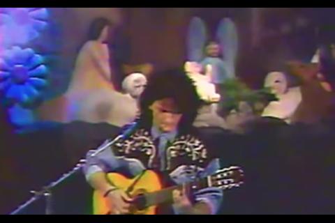 La 'Canci&oacute;n de Navidad' de Ricardo Arjona que no se encuentra en sus discos