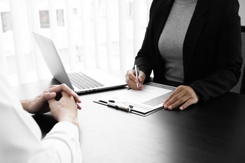 &iquest;Buscas trabajo? Las 'promesas perfectas' pueden ser una trampa