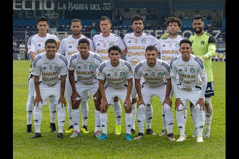 Fredy Pérez vuelve a los entrenamientos en los cremas y es opción en Selección