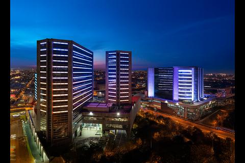 S&P Global Ratings eleva la calificaci&oacute;n de Banco Industrial a &lsquo;BB+&rsquo;