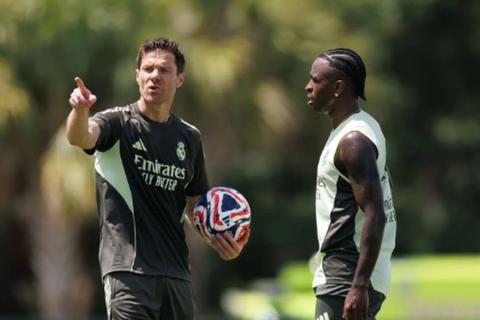 Real Madrid trabaja pensando en el debut ante Al Hilal