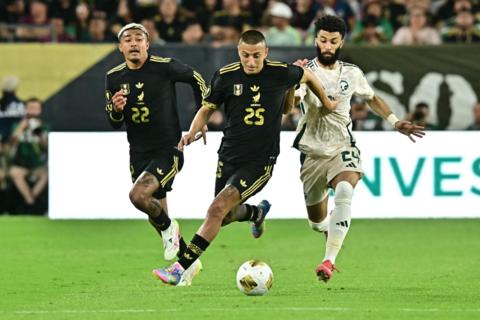 México cumple contra Arabia y se mete a las semifinales de Copa Oro