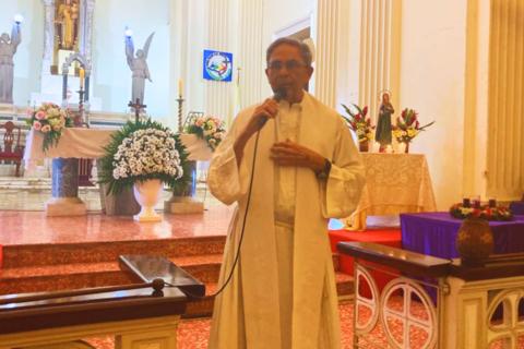 Falleció el sacerdote Enrique Morales