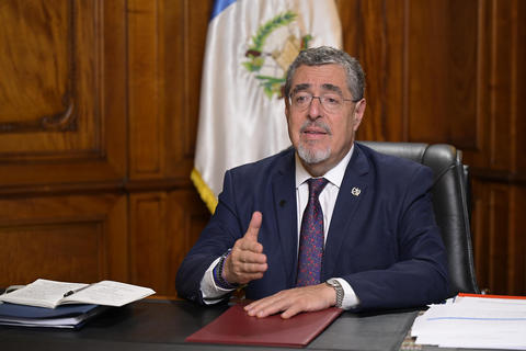 Seguro obligatorio y los nuevos pulsos que se vienen para Bernardo Ar&eacute;valo