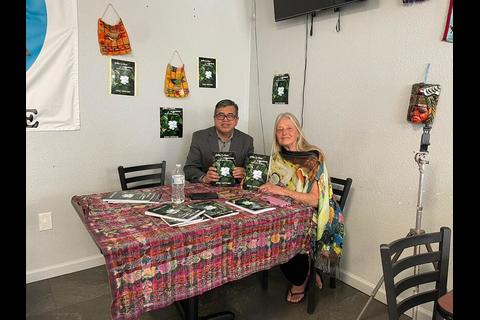 La trayectoria internacional del escritor guatemalteco Geldryn de Le&oacute;n