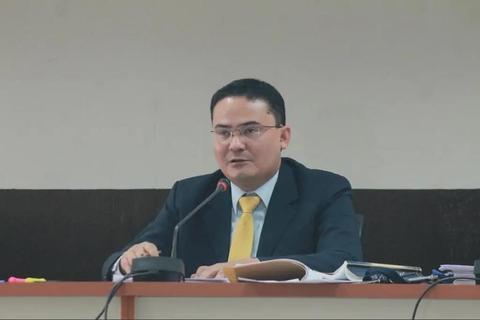 Presidente presenta antejuicio contra el juez Orellana