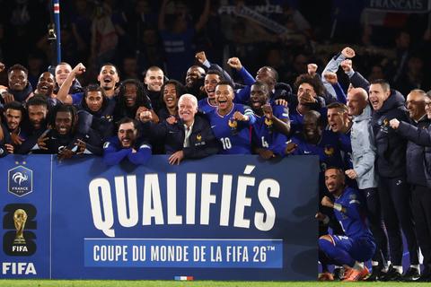 Goleada y al Mundial: Francia gana a Ucrania y sella su boleto