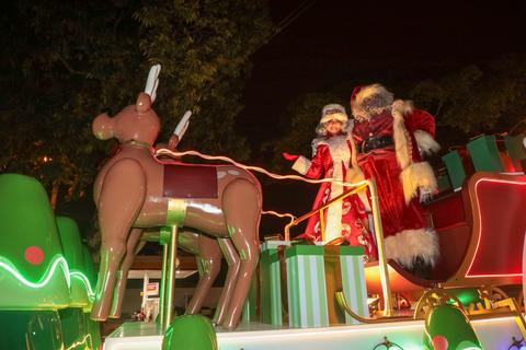 Así se vivió el Desfile Navideño en la zona 18 este lunes 17 de noviembre