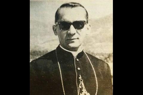 La huella imborrable: Descubre el impacto de Monse&ntilde;or Penados en la Iglesia 