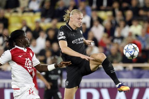 M&oacute;naco da la cara con empate ante el City de Haaland