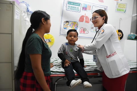 Tosferina en ni&ntilde;os: prevenci&oacute;n, se&ntilde;ales de alerta y tratamiento