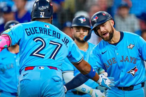 Blue Jays igualan la Serie Mundial ante los Dodgers y aseguran retorno a Toronto