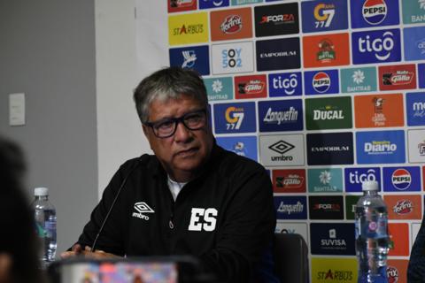 'Son dos equipos muy parejos': La previa de El Salvador seg&uacute;n El Bolillo