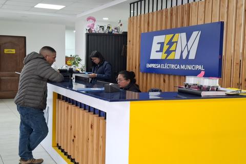 Conoce los requisitos para un nuevo servicio y cambio de voltaje de energía