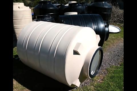 Sigue estos consejos para limpiar y cuidar tu depósito de agua