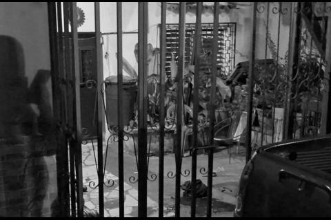 Im&aacute;genes posteriores al ataque armado durante una reuni&oacute;n de amigos (video)