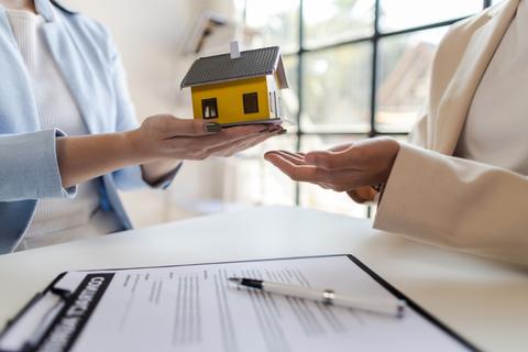 Minfin devuelve expedientes tras eliminaci&oacute;n de impuesto a herencias y donaciones