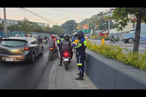 Vidas en Ruta: El programa que educa a los conductores y reduce multas