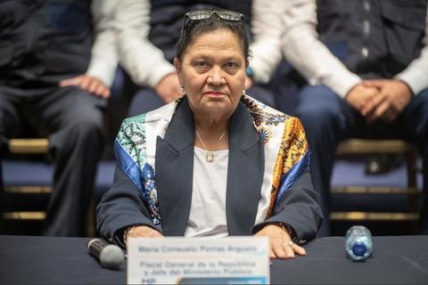 Postuladora MP: Consuelo Porras comparecer&aacute; ante comisionados