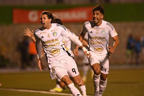 VIDEO: Agust&iacute;n Vuletich le da el triunfo a los cremas en su debut