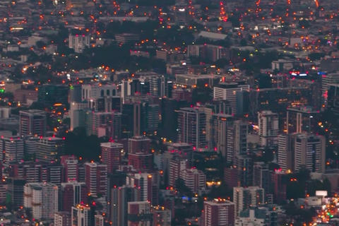 &iexcl;Impresionante! As&iacute; se ilumina la ciudad de  Guatemala de noche (video)