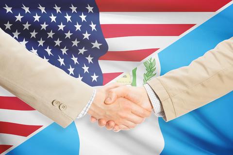 El acuerdo de Guatemala con Estados Unidos: &iquest;qu&eacute; falta y a qui&eacute;n le urge m&aacute;s?