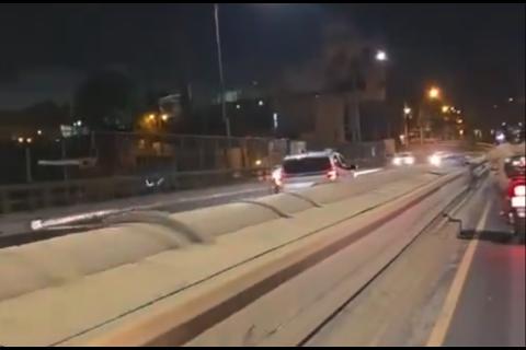 &iexcl;Imprudencia en el Perif&eacute;rico! Conductor circula contra la v&iacute;a (video)