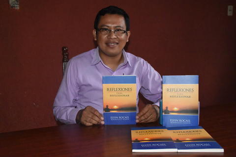 Literatura con prop&oacute;sito: Elvin Rocael Rodr&iacute;guez y su compromiso con la ni&ntilde;ez