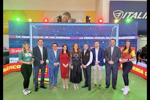 &iquest;Regalos, cr&eacute;dito y promos? As&iacute; es la nueva campa&ntilde;a de Tiendas Elektra