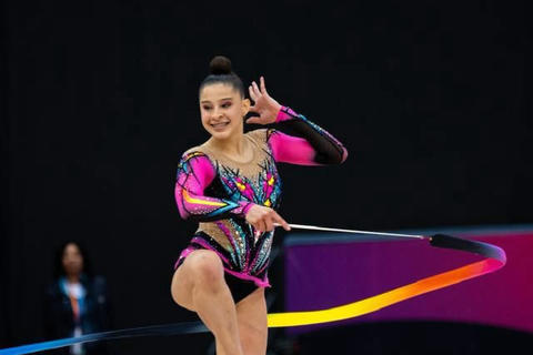 Daniella Gonz&aacute;lez se luce en Copa Mundial de Gimnasia R&iacute;tmica en Azerbaiy&aacute;n (video)