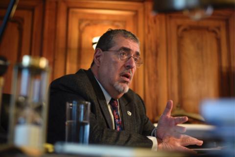 Ar&eacute;valo iniciar&aacute; con la evaluaci&oacute;n de candidatos a Fiscal General y jefe del MP