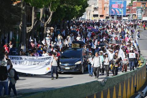 Gobierno advierte que no permitir&aacute; bloqueos durante jornada de manifestaciones