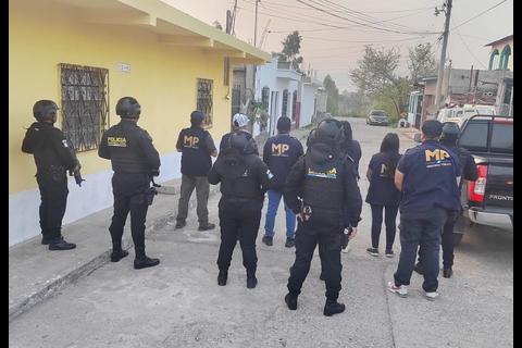 Realizan allanamientos en busca de mujer desaparecida