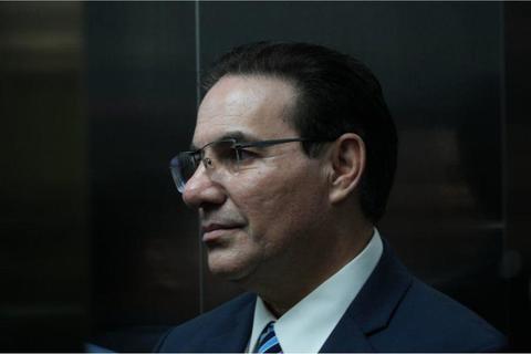 &iexcl;Queda fuera otra vez! Villeda no obtiene puntos necesarios en postuladora de Fiscal