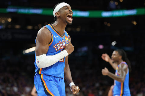 Thunder supera a Suns y queda a un triunfo de las semifinales de conferencia
