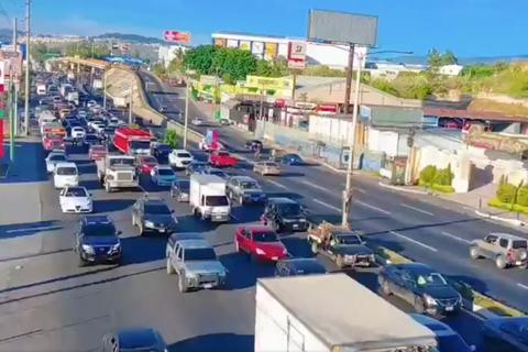 Tr&aacute;nsito lento: accidente deja dos heridos en ruta al Pac&iacute;fico