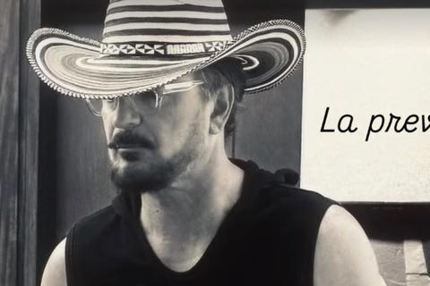 VIDEO: Primera dama de Colombia muestra su modo fan y abraza a Ricardo Arjona