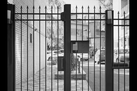 Identifican v&iacute;ctimas de ataque armado en residencial de Villa Nueva