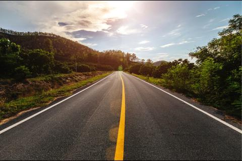 Sector productivo propone plan para intervenir 1,800 km de carreteras