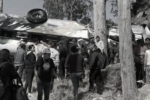 DGT confirma que bus accidentado en Baja Verapaz contaba con seguro vigente