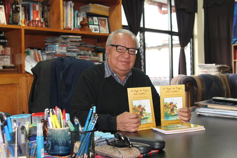 Juan Francisco Guzm&aacute;n, el &iacute;cono literario que da voz a la cultura de Solol&aacute;