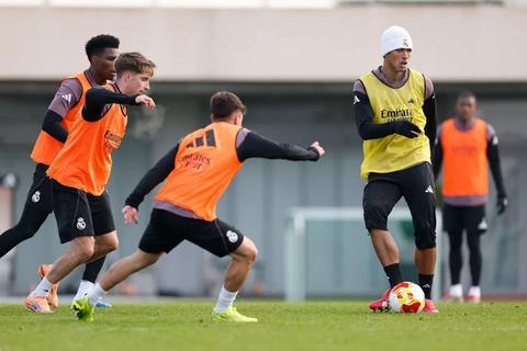 Arbeloa inicia en Copa del Rey su gran reto con el Real Madrid