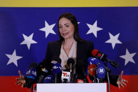 Machado entrega la medalla del Nobel de la Paz a Trump y le reitera su apoyo