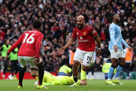 El United de Carrick sorprende al City y se lleva el derbi de M&aacute;nchester