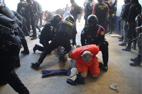 &iexcl;Toman el control As&iacute; lograron neutralizar a 'El Lobo' en Renovaci&oacute;n I (video)